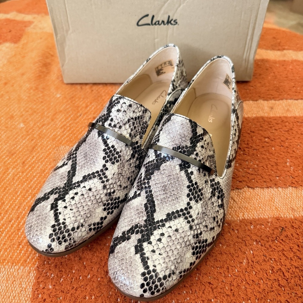Clarks Pure Viola - Grey Snake - Smoking Flat / Loafer - Women 7 Medium - Shoes